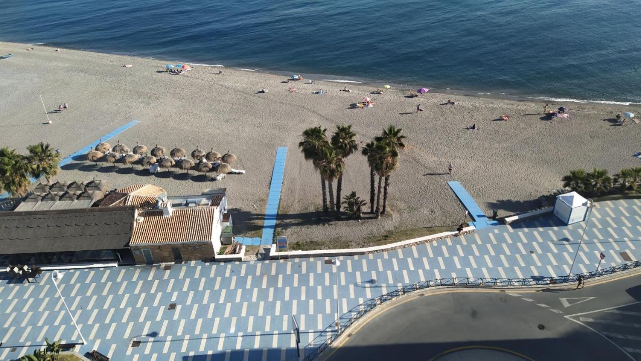 Apartamento Estudio En Chinasol Primera Linea Playa San Cristobal Almuñécar Eksteriør bilde